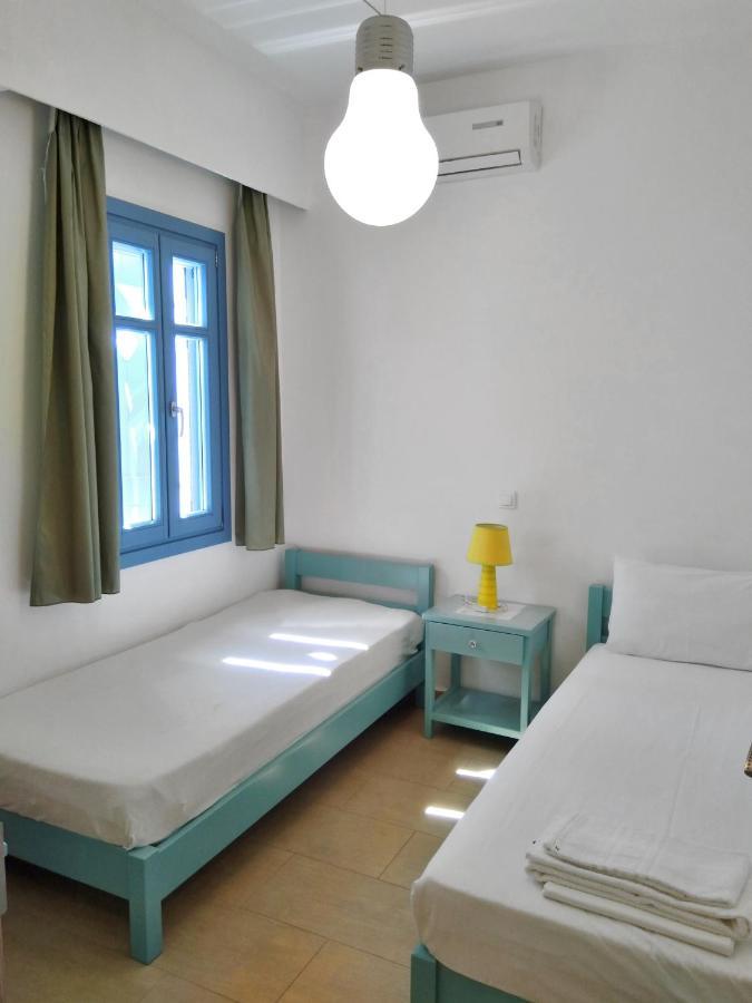 Villa Danae - Seaside Villa With Pool & Hot Tub Πίσω Λιβάδι Εξωτερικό φωτογραφία