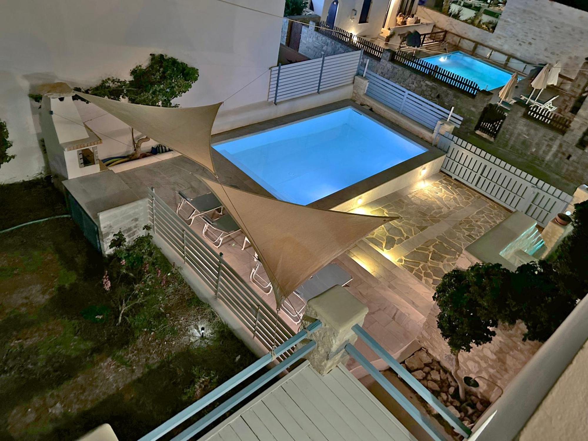 Villa Danae - Seaside Villa With Pool & Hot Tub Πίσω Λιβάδι Εξωτερικό φωτογραφία