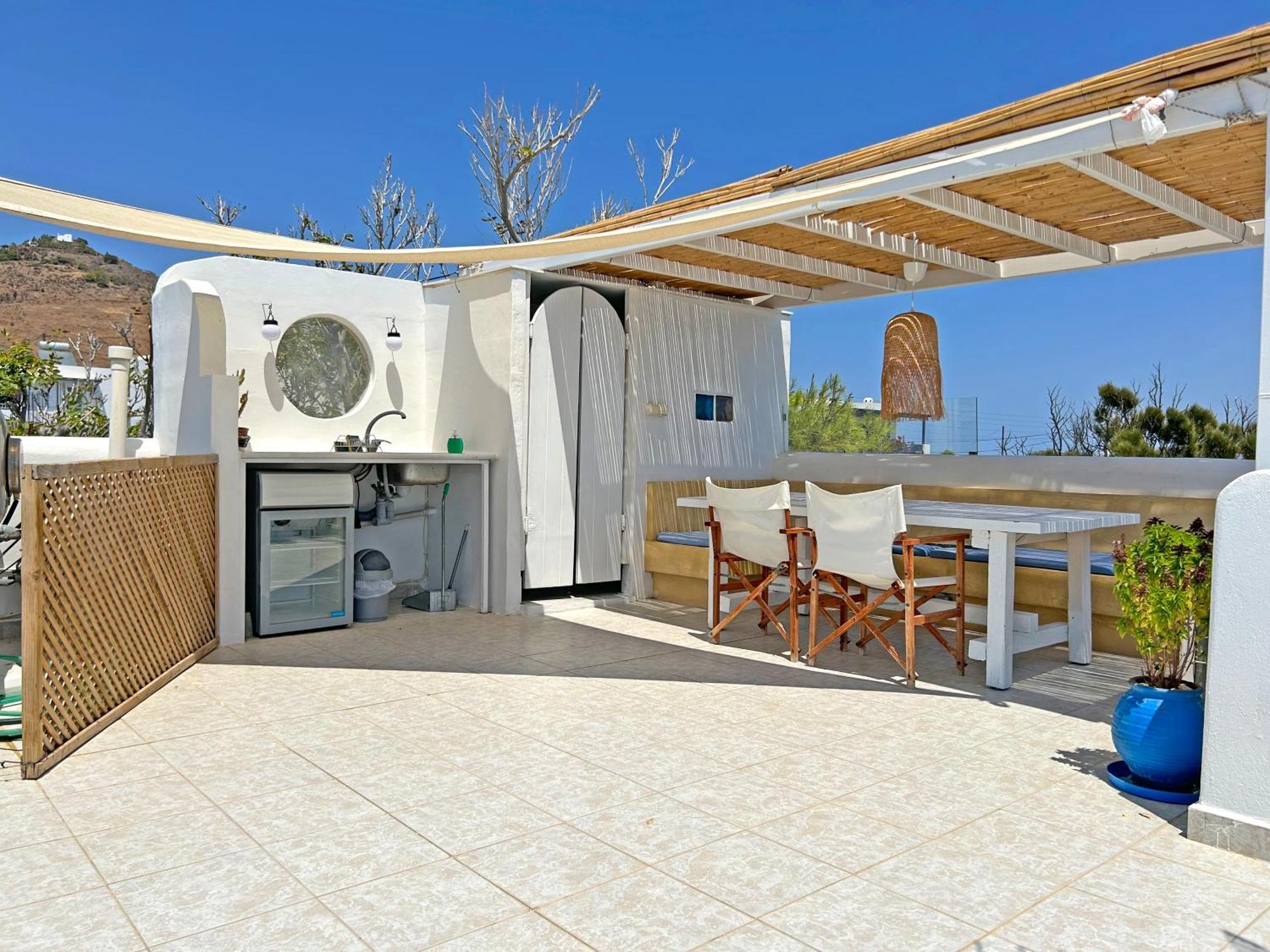 Villa Danae - Seaside Villa With Pool & Hot Tub Πίσω Λιβάδι Εξωτερικό φωτογραφία