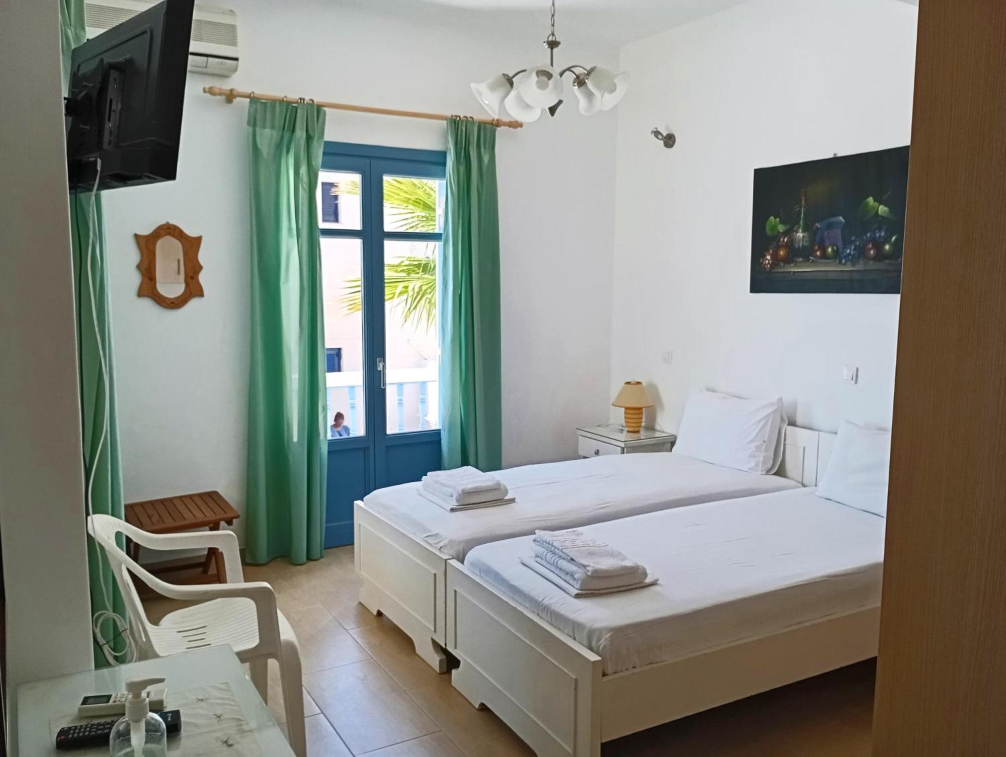 Villa Danae - Seaside Villa With Pool & Hot Tub Πίσω Λιβάδι Εξωτερικό φωτογραφία